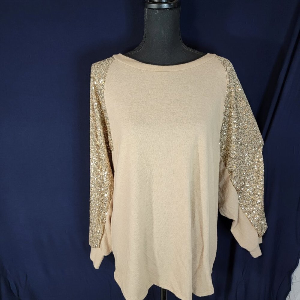 7th & Ray Womens Holiday Sweater Long Sleeve Oversized Tan Sequin Fuzzy Party Lg - Picture 2 of 8